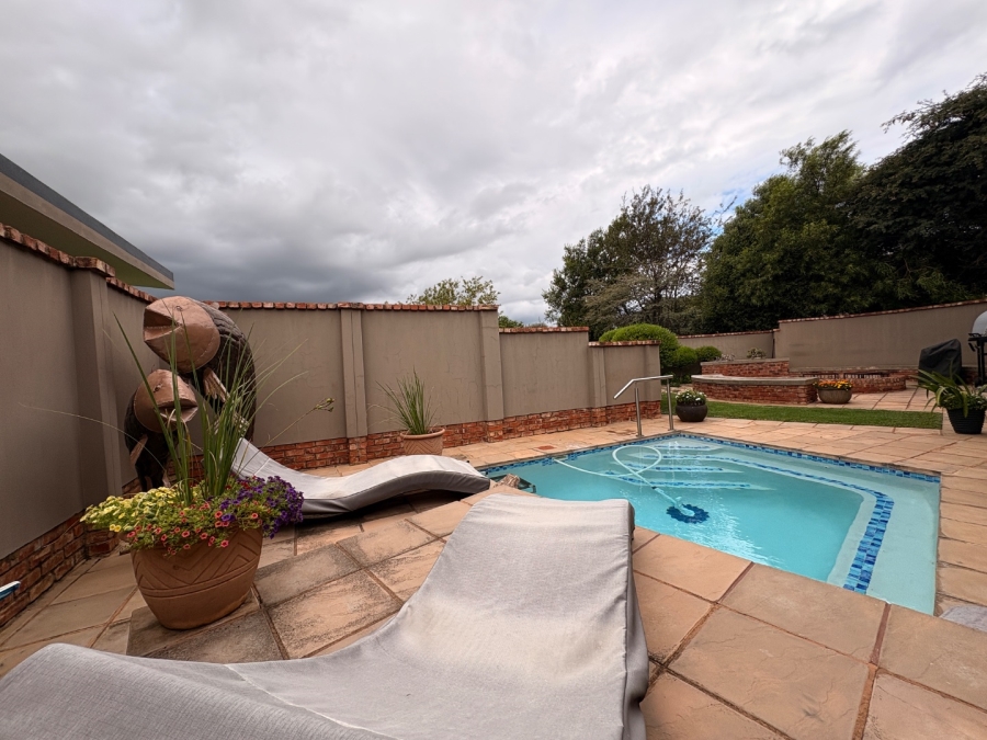 3 Bedroom Property for Sale in Wilkoppies North West